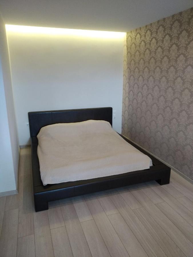 Studija Centre Apartment Klaipeda Luaran gambar
