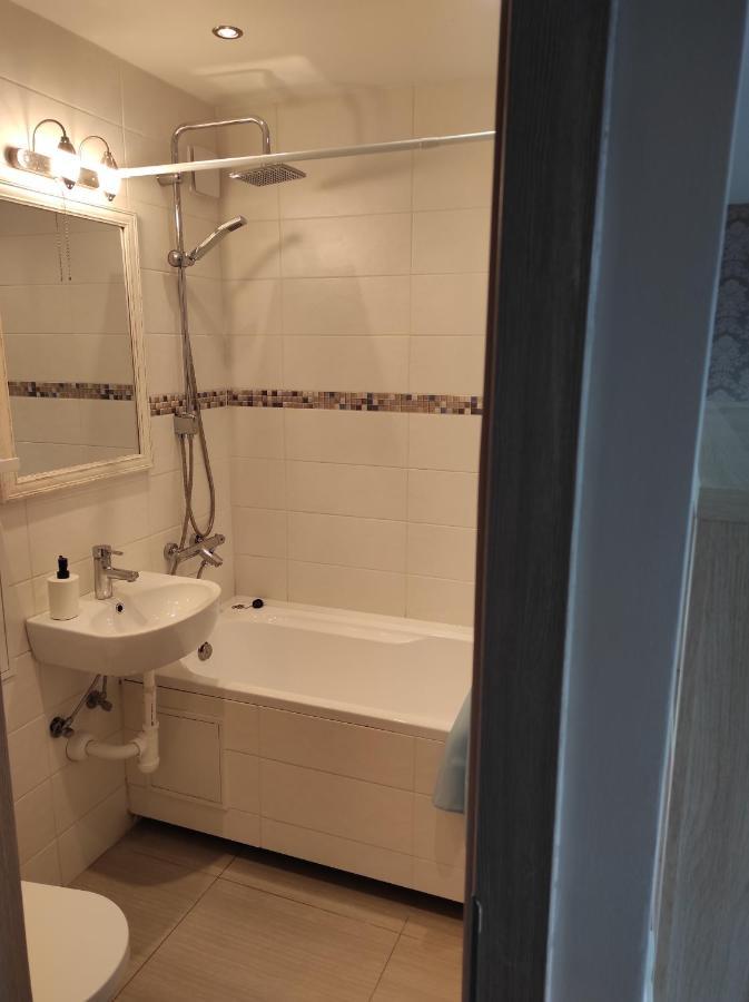 Studija Centre Apartment Klaipeda Luaran gambar